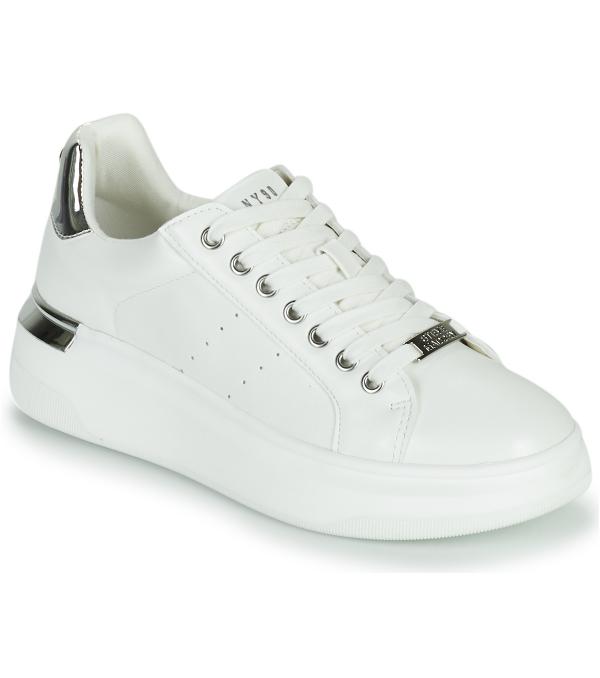 Xαμηλά Sneakers Steve Madden GLACIAL Άσπρο Διαθέσιμο για γυναίκες. 37. 