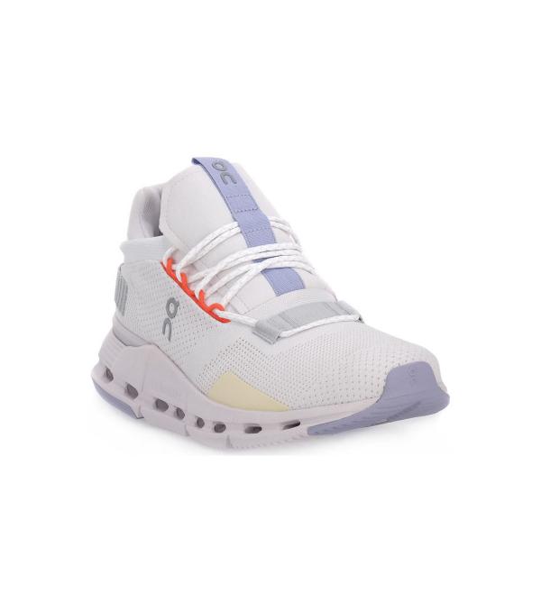 Sneakers On CLOUDNOVA Άσπρο Διαθέσιμο για γυναίκες. 40,38 1/2. 