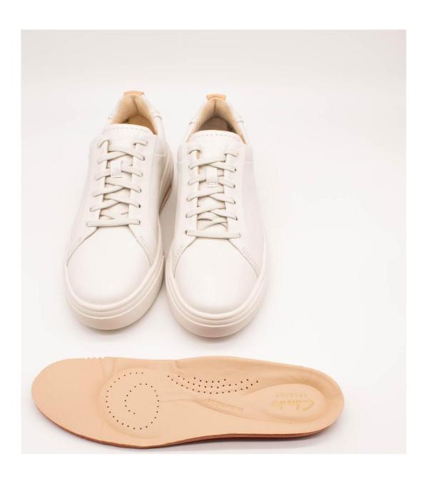 Sneakers Clarks - Άσπρο Διαθέσιμο για γυναίκες. 36,37,38,39,40,41. 