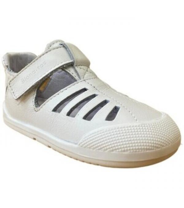 Sneakers Titanitos 28389-18 Άσπρο Διαθέσιμο για γυναίκες. 20,21,22,23,24,25,27,28,29. 