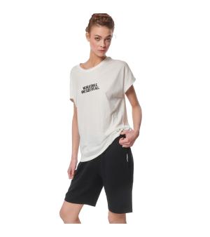 Body Action Essential Women's Shorts
