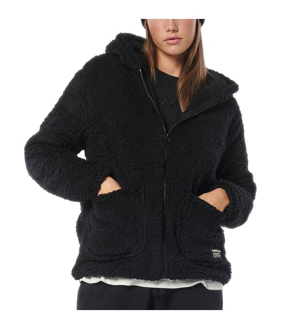 Comfort is key in this Body Action Sherpa Oversized Women's Jacket made from soft, high-quality cotton and recycled polyester.