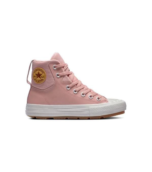 The Converse Chuck Taylor All Star Berkshire Boots are easy for handling. Their flexible material provides improved compression for faster water flow.