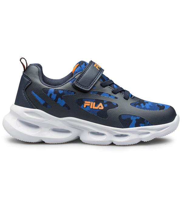 The Fila Memory Kids Shoes made of synthetic leather on the upper and inner very soft sole. The EVA outsole offers comfort in your every step.