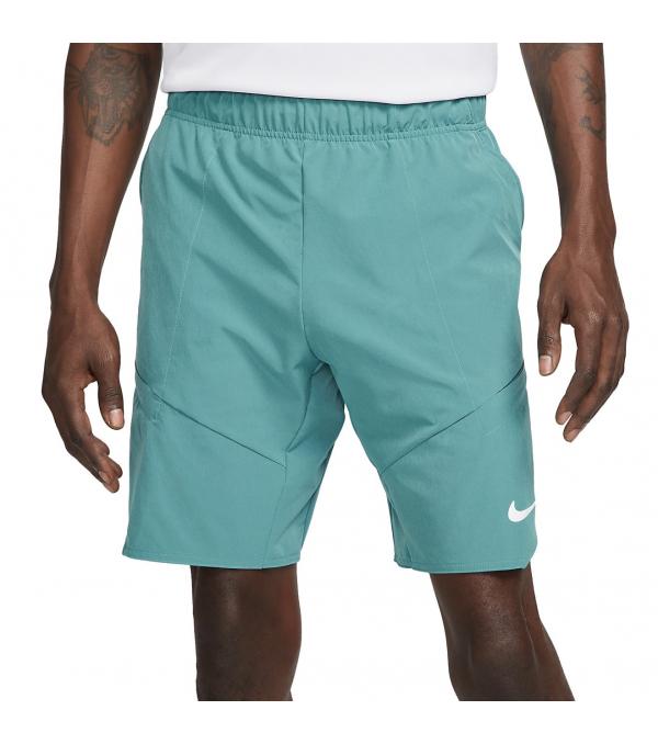 Experience next-level performance in the NikeCourt Dri-FIT Advantage Shorts. They're made from stretchy fabric and have elongated overlapping hem vents that are designed to give you ultimate side-to-side mobility—exactly what you need on the court. This product is made with at least 75% recycled polyester fibers.