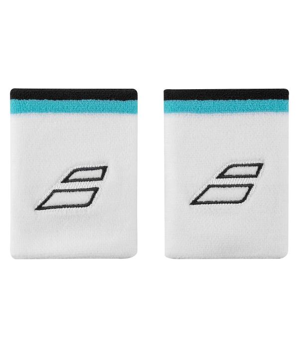 Soft medium-sized wristbands made of terry to make them extra-soft and comfortable. The Babolat logo is nicely embroidered on the front.