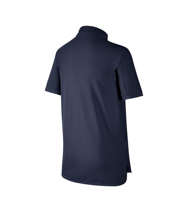 Η μπλούζα πόλο είναι φτιαγμένη από ύφασμα που απομακρύνει τον ιδρώτα σε σχέδιο με στενή εφαρμογή για ελευθερία κινήσεων στο γήπεδο.