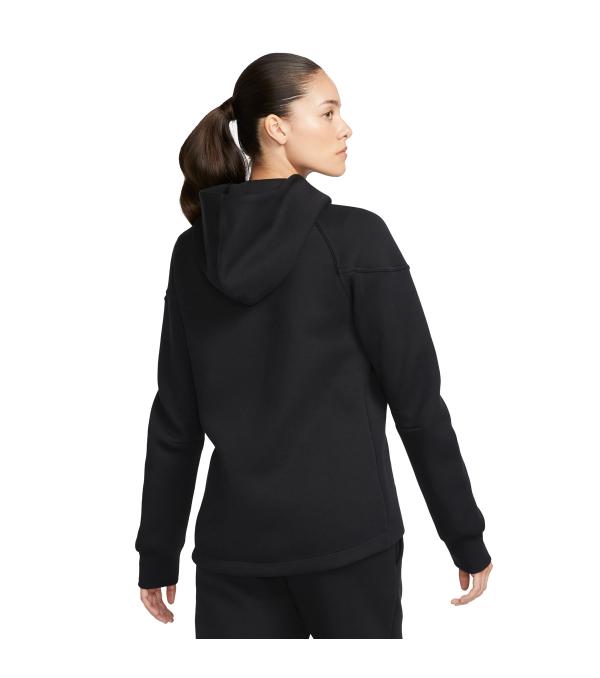 Η Γυναικεία Ζακέτα Nike Sportswear Tech Fleece Windrunner αποτελείται από φλις κορυφαίας ποιότητας με λεία υφή και στις δύο πλευρές έχει πιο ζεστή και απαλή αίσθηση από ποτέ, διατηρώντας παράλληλα την ίδια ανάλαφρη κατασκευή που λατρεύεις.