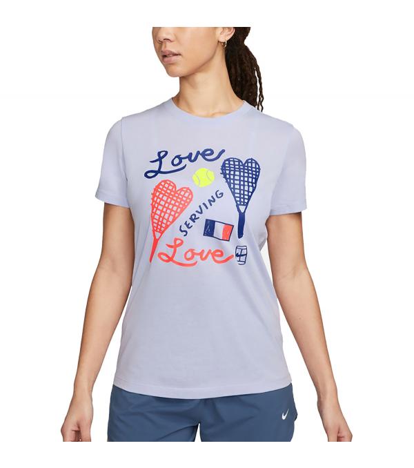 Serve love on and off the court in this tee. Sweat-wicking tech and an easy fit help keep you comfortable through your match and beyond.