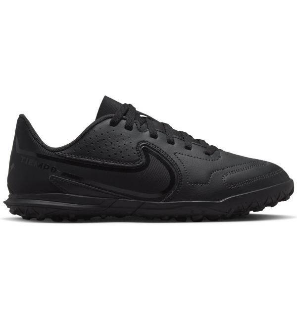 The Nike Jr. Tiempo Legend 9 Club TF is a low-profile design that's reinvented for fast play. The upper features raised areas throughout the strike zone for precise dribbling, passing and shooting, while a rubber sole helps supercharge traction on turf.