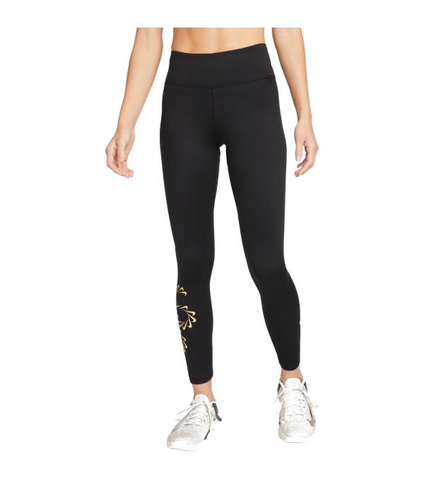 Ready for a chilly workout or to just keep you toasty—the Nike Therma-FIT One Leggings are the cozy version of our most versatile leggings. The super comfortable design wicks sweat to help you stay dry. Plus, you can’t see through the fabric, so you can feel confident knowing you’re covered.