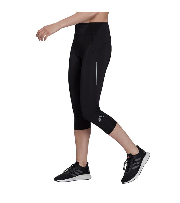 Run; Take it easy. Wear these adidas running tights and enjoy comfort. It is made of soft, elastic fabric with a length of 3/4. It has an aeroready fabric that removes moisture and a zippered pocket for your mobile phone.
