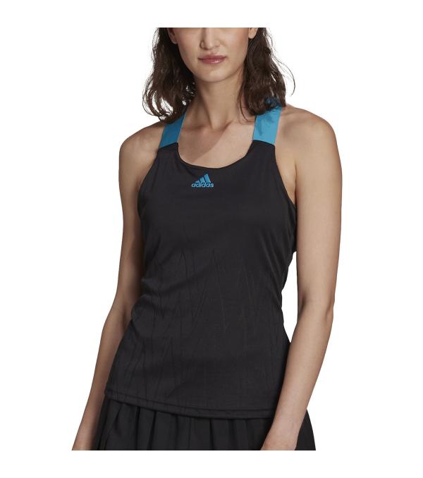  Honor the return of a legend. This adidas Primeblue Aeroknit Women's Y-Tank mimics the Barricade herringbone outsole and impresses. The Y-shaped elastic back offers freedom of movement, while the adidas Aeroknit fabric absorbs moisture for ultimate comfort. This stunning blouse stands out in the largest tennis tournament in North America.