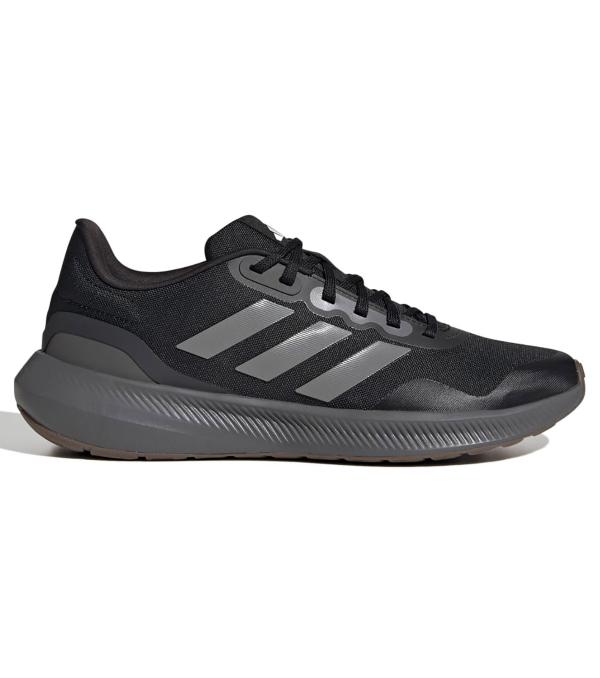 Whether your go-to trail winds through the hills or meanders to your favourite coffee shop, these adidas running shoes cushion your ride. The Cloudfoam midsole offers step-in comfort that doesn't let up, and the textile upper provides a supportive, breathable feel. The rubber outsole grips variable terrain to keep you confident on your feet.