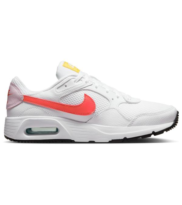 With its familiar design lines, heritage track aesthetic and visible Max Air cushioning, the Nike Air Max SC is the perfect way to finish off any outfit. Smooth leather and lightweight knit textiles add depth and durability while pops of color and a tinted Air unit in the heel brightens your day with every step.
