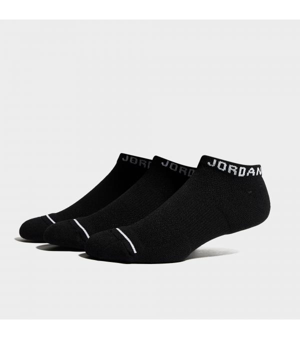 Jumpman on your feet με τα πιο χαρακτηριστικά details! Ένα πακέτο με 3 ζευγάρια Jordan κάλτσες παρέχοντας εξαιρετική στήριξη της καμάρας καθώς και μια μοναδική αίσθηση άνεσης.    Σύνθεση & Φροντίδα Ύφασμα: 96% πολυέστερ/3% σπάντεξ/1% νάιλον Φροντίδα: Πλένεται στο πλυντήριο     Size & Fit Εφαρμογή: Κανονική. Στήριξη της καμάρας για σταθερότητα και άνετη εφαρμογή      Extra Πληροφορίες Χρώμα: Μαύρο Τελείωμα: Ριμπ ύφανση για σταθερή εφαρμογή Επιπλέον: Ενισχυμένο ύφασμα στη φτέρνα και στα δάχτυλα για ανθεκτικότητα