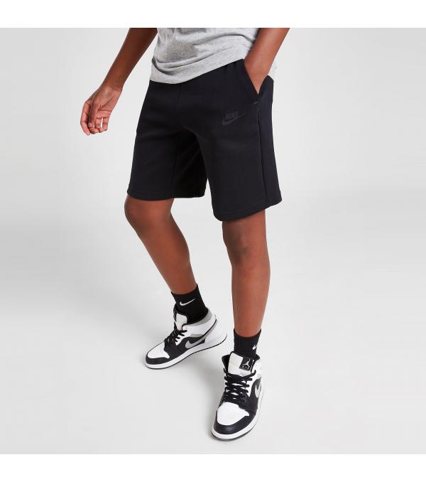 Δώσε OG street vibes στα 'fits του μικρού σου με το σορτς Nike Tech Fleece σε αυτό το total black colorway, που αποτελεί τον τέλειο καμβά για αθλητικά και καθημερινά looks. Κατασκευασμένο από premium υλικά, διαθέτει fleece ύφασμα και ελαστική ρυθμιζόμενη μέση για TOP άνεση και προσαρμοσμένη εφαρμογή.              Σύνθεση & Φροντίδα Ύφασμα: 69% βαμβάκι/ 31% πολυεστέρας Αίσθηση Υφάσματος: Fleece Φροντίδα: Πλύσιμο στο πλυντήριο              Size & Fit Εφαρμογή: Κανονική Μέση: Ελαστική ρυθμιζόμενη              Άλλες Πληροφορίες Χρώμα: Μαύρο Τσέπες: Δύο ανοιχτές πλαϊνές, Μια πλαϊνή με κλείσιμο φερμουάρ        