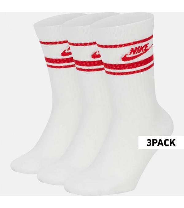 ΑΝΕΤΕΣ ΚΑΛΤΣΕΣ ΕΜΠΝΕΥΣΜΕΝΕΣ ΑΠΟ ΤΑ '80s. Οι κάλτσες Nike Sportswear Essential Socks είναι κατασκευασμένες απο ελαφρύ απαλό βαμβάκι για άνεση κάθε μέρα. Διαθετουν πλεκτό σχέδιο με γραμμές εμπνευσμένο από τα '80s.   Τα Χαρακτηριστικά του  • Σύνθεση: 38% πολυεστέρα / 59% βαμβάκι / 3% σπάντεξ • Ενισχυμένη προστασία στη φτέρνα και τα δάχτυλα • Λωρίδα δυναμικής ενίσχυσης στην καμάρα για άνετη εφαρμογή Extra Πληροφορίες  • Πλεκτά σχέδια    Extra Πληροφορίες  • Λογότυπο Nike  • Πλύσιμο στο πλυντήριο  