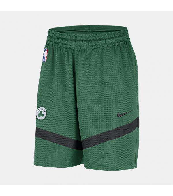 Φόρεσε και εσύ τα ρούχα που φοράνε οι μεγαλύτεροι αστέρες στα χρώματα της αγαπημένης σου ομάδας με το ανδρικό σορτς Boston Celtics από την Nike. Η πολυεστερική του σύνθεση σε συνδυασμό με την τεχνολογία Dri-FIT θα σου προσφέρουν δροσερή αίσθηση όπου και αν βρίσκεσαι εντός και εκτός παρκέ. Πληροφορίες  • Σύνθεση: 100% πολυεστέρας  • Κανονική εφαρμογή  • Ελαστική μέση με κορδόνι Extra Λεπτομέρειες  • Λογότυπο Nike  • Λογότυπο ομάδας  • Χρώμα: Πράσινο